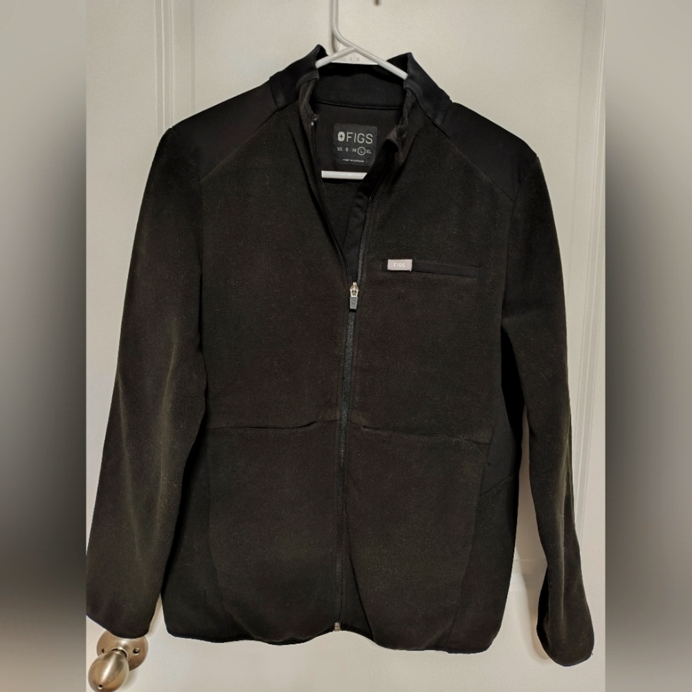 Women's Figs On-Shift fleece scrub jacket